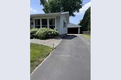202 Cameo Lane, Madison, WI 53714 - Photo 2