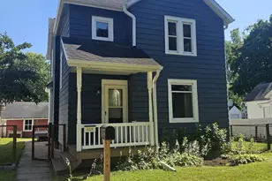618 W Cook St, Portage, WI 53901 - Photo 1
