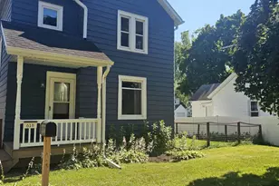 618 W Cook St, Portage, WI 53901 - Photo 4