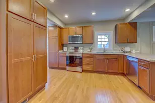1419 St Lawrence Ave, Janesville, WI 53545 - Photo 4