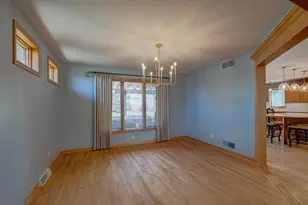 9514 Hill Creek Dr, Madison, WI 53593 - Photo 12