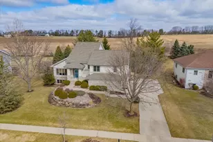 9514 Hill Creek Dr, Madison, WI 53593 - Photo 1