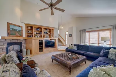 9514 Hill Creek Drive, Madison, WI 53593 - Photo 18
