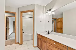 9514 Hill Creek Dr, Verona, WI 53593 - Photo 38