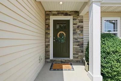 2816 Hazelnut Trail, Sun Prairie, WI 53590 - Photo 2