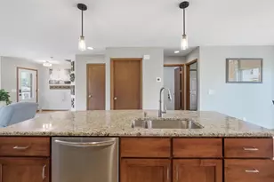 379 Whitetail Dr, Sun Prairie, WI 53590 - Photo 14