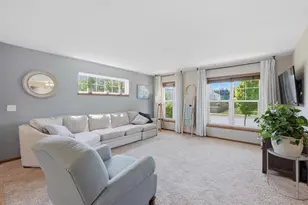 379 Whitetail Dr, Sun Prairie, WI 53590 - Photo 6