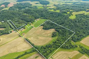 E9512 Freedom Rd, North Freedom, WI 53951 - Photo 90