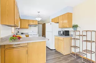 6426 Tonkinese Trail, Madison, WI 53719 - Photo 10