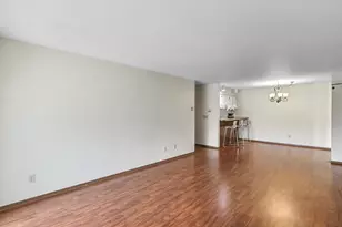 845 N Gammon Rd, Madison, WI 53717 - Photo 6