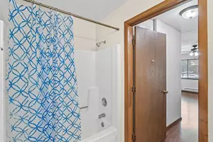 845 N Gammon Rd, Madison, WI 53717 - Photo 28
