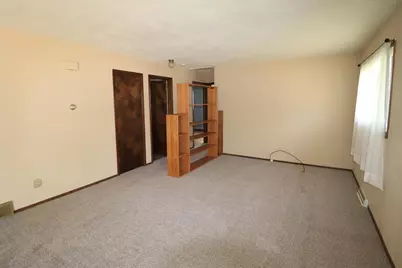 2804 Sherwood Drive, Janesville, WI 53545 - Photo 10