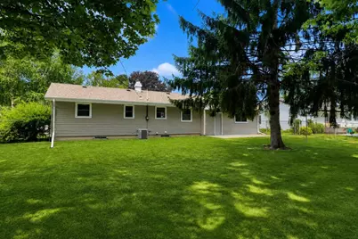2804 Sherwood Drive, Janesville, WI 53545 - Photo 18