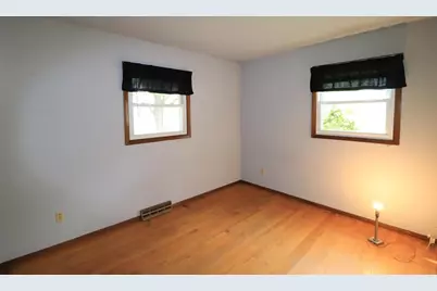 2804 Sherwood Drive, Janesville, WI 53545 - Photo 12