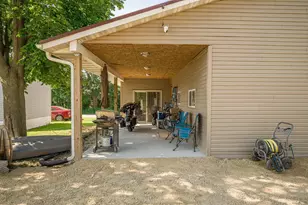 102 Union St, Albany, WI 53502 - Photo 24