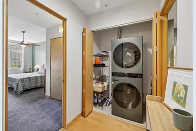 309 W Washington Avenue #613, Madison, WI 53703 - Photo 18