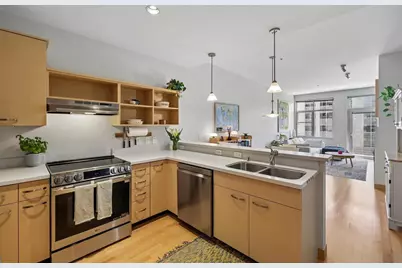 309 W Washington Avenue #613, Madison, WI 53703 - Photo 12