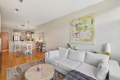 309 W Washington Avenue #613, Madison, WI 53703 - Photo 6