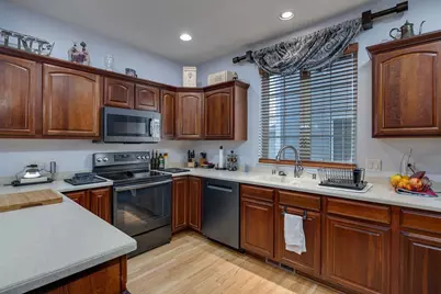 2516 Leopold Way, Sun Prairie, WI 53590 - Photo 6