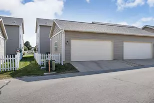 2516 Leopold Way, Sun Prairie, WI 53590 - Photo 32