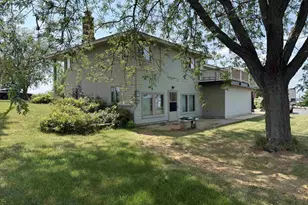 W6708 Smock Valley Rd, Monroe, WI 53566 - Photo 4