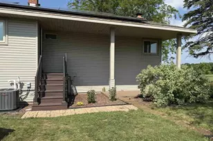 W6708 Smock Valley Rd, Monroe, WI 53566 - Photo 8