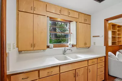 738 Western Avenue, Madison, WI 53711 - Photo 18