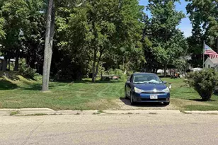 205 Madison St, Albany, WI 53502 - Photo 6