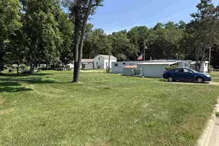 205 Madison St, Albany, WI 53502 - Photo 10