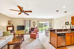 148 Alpine Meadow Cir, Oregon, WI 53575 - Photo 4
