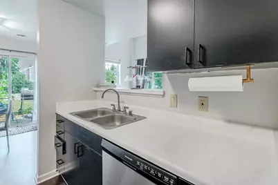 2958 Holborn Circle, Madison, WI 53718 - Photo 8