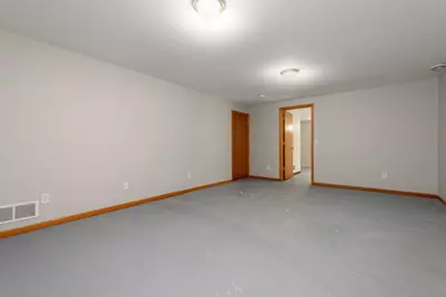 5854 Oxbow Bend, Madison, WI 53716 - Photo 12