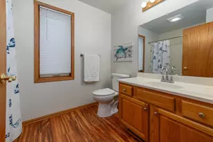 5854 Oxbow Bend, Madison, WI 53716 - Photo 10
