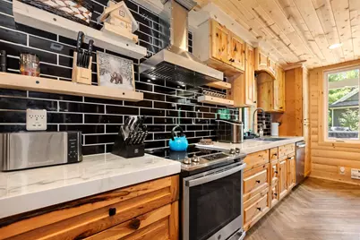 W1502 Trout Road, Wisconsin Dells, WI 53965 - Photo 10