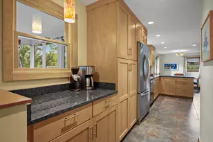 322 Robin Pkwy, Madison, WI 53705 - Photo 30
