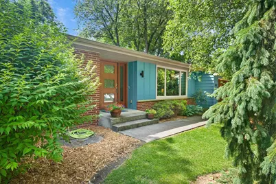 322 Robin Parkway, Madison, WI 53705 - Photo 4