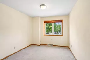 2421 Renaissance Dr, Fitchburg, WI 53711 - Photo 26