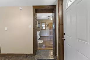 119 S Main St, Pardeeville, WI 53954 - Photo 10