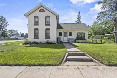 119 S Main Street, Pardeeville, WI 53954 - Photo 2
