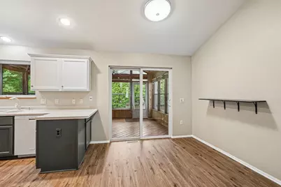 6249 Adobe Way, Madison, WI 53719 - Photo 6