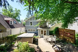 1233 E Johnson St, Madison, WI 53703 - Photo 2
