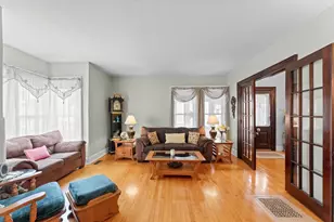 708 Oak St, Baraboo, WI 53913 - Photo 6