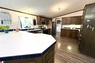 904 Moore St, Baraboo, WI 53913 - Photo 8