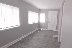 102 E High St, Orangeville, IL 61060 - Photo 22