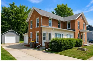 102 E High St, Orangeville, IL 61060 - Photo 2