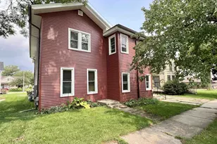 306 N Academy St, Janesville, WI 53548 - Photo 2