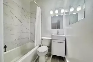 306 N Academy St, Janesville, WI 53548 - Photo 6