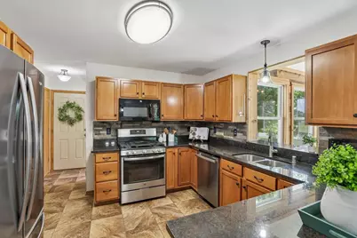 1159 Gas Light Drive, Sun Prairie, WI 53590 - Photo 6