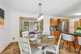 1159 Gas Light Dr, Sun Prairie, WI 53590 - Photo 10