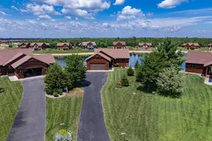 N8432 Lookout Point Ct, New Lisbon, WI 53950 - Photo 42